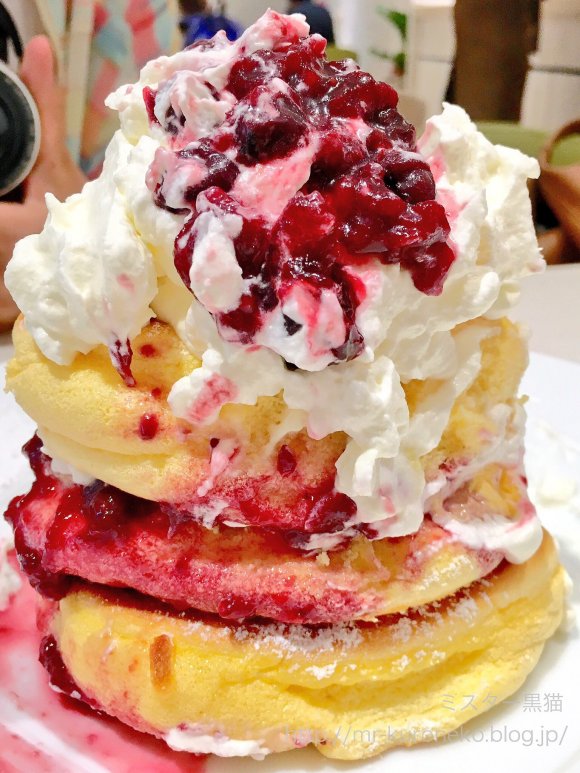 ふわしゅわの虜に！表参道で人気の「幸せのパンケーキ」が渋谷にオープン